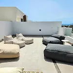 Penthouse In Azahar De Estepona, 2km From Azata Golf *