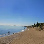 Penthouse In Azahar De Estepona, 2km From Azata Golf Estepona