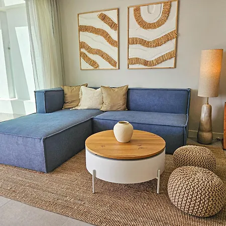 Apartamento Penthouse In Azahar De Estepona, 2km From Azata Golf Estepona
