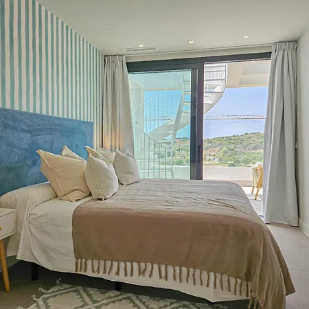 Penthouse In Azahar De Estepona, 2km From Azata Golf