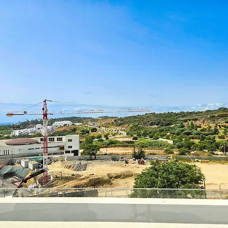 Apartamento Penthouse In Azahar De Estepona, 2km From Azata Golf *